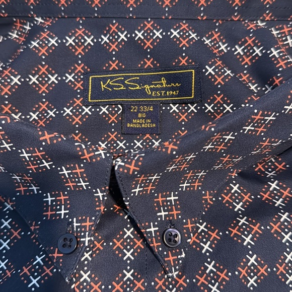 KS Signature Collection Wrinkle-Free Long-Sleeve Button-Down Collar Dress Shirt - Picture 3 of 8